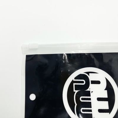 Găng tay Polyethylene PE màu đen Túi bao bì bằng nhựa có dây kéo tab